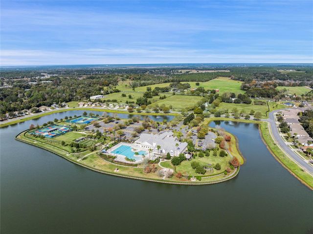 8270 BRIDGEPORT BAY CIRCLE, Mount Dora, FL 32757