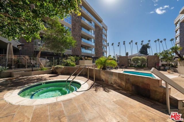 515 Ocean Avenue 503S, Santa Monica, CA 90402