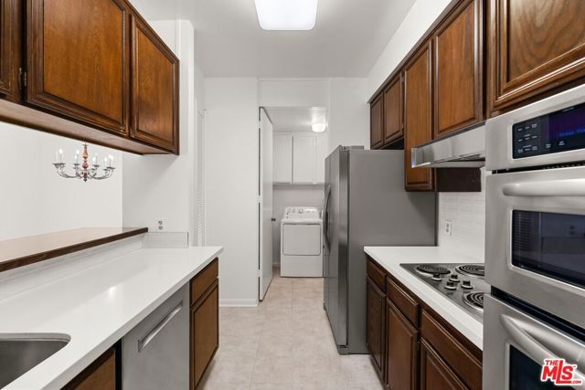 515 Ocean Avenue 503S, Santa Monica, CA 90402