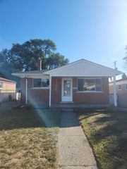 23906 Ada Avenue, Warren, MI 48091