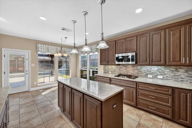 505 Sorenson Trail, Keller, TX 76248