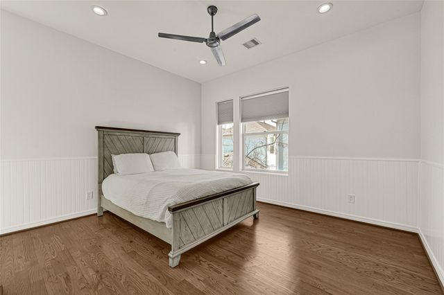 707 W Clay, Houston, TX 77019