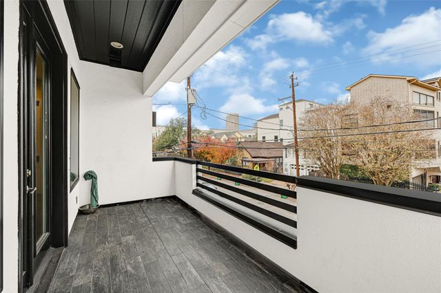 707 W Clay, Houston, TX 77019