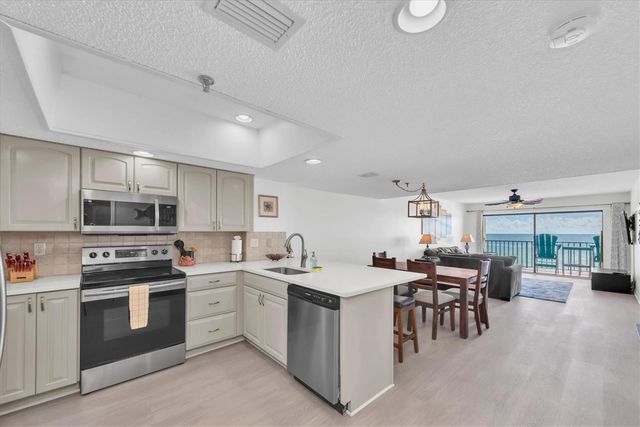 14710 GULF BOULEVARD 206, Madeira Beach, FL 33708