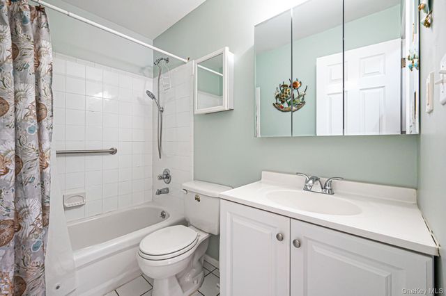 2 Greenbriar Court 2, Middle Island, NY 11953