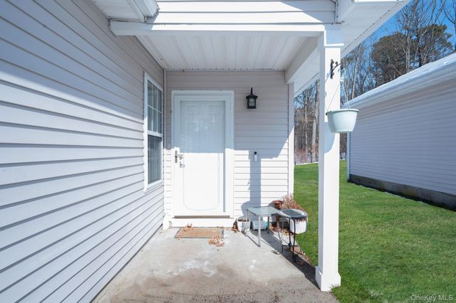 2 Greenbriar Court 2, Middle Island, NY 11953