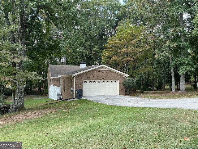 105 Benson Circle, Fayetteville, GA 30214