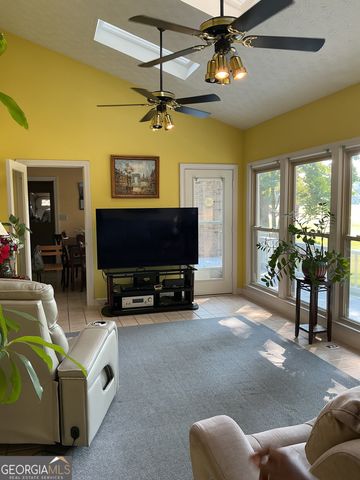 105 Benson Circle, Fayetteville, GA 30214