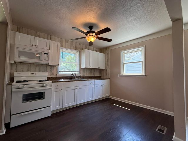 5873 Merrick Street, Taylor, MI 48180