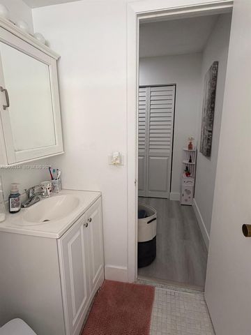 5055 NW 7th St 405, Miami, FL 33126