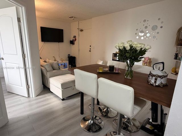 5055 NW 7th St 405, Miami, FL 33126