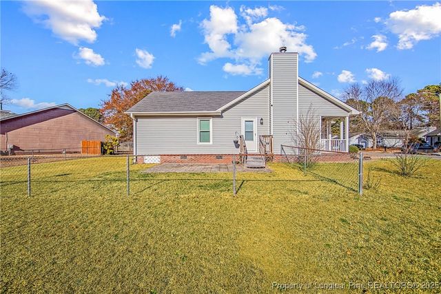 1432 Rougemart Drive, Fayetteville, NC 28304