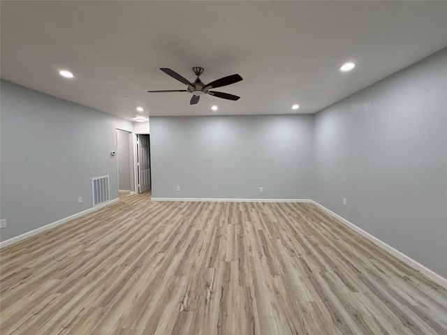 5502 Vagas Drive, Rowlett, TX 75088