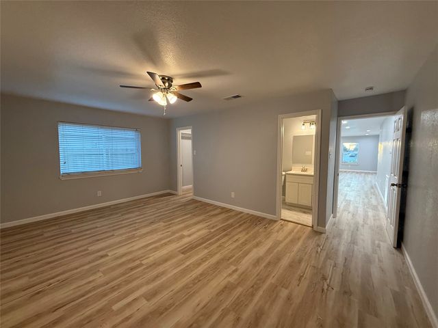 5502 Vagas Drive, Rowlett, TX 75088