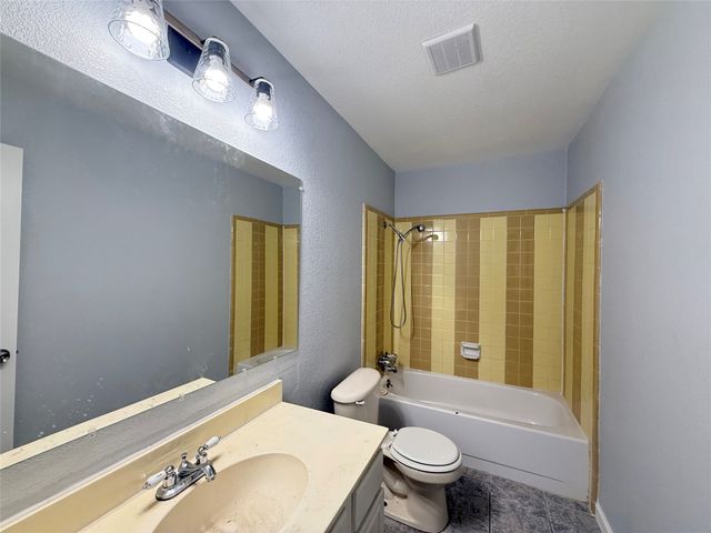 5502 Vagas Drive, Rowlett, TX 75088