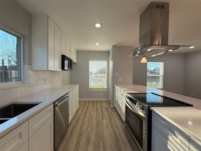 5502 Vagas Drive, Rowlett, TX 75088