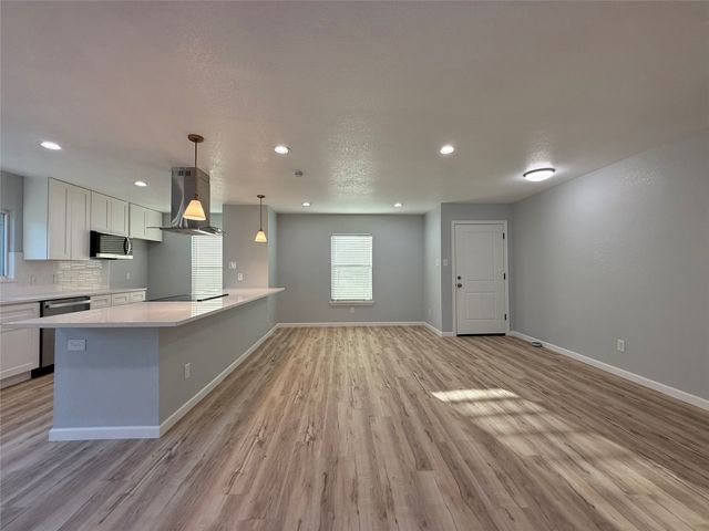 5502 Vagas Drive, Rowlett, TX 75088