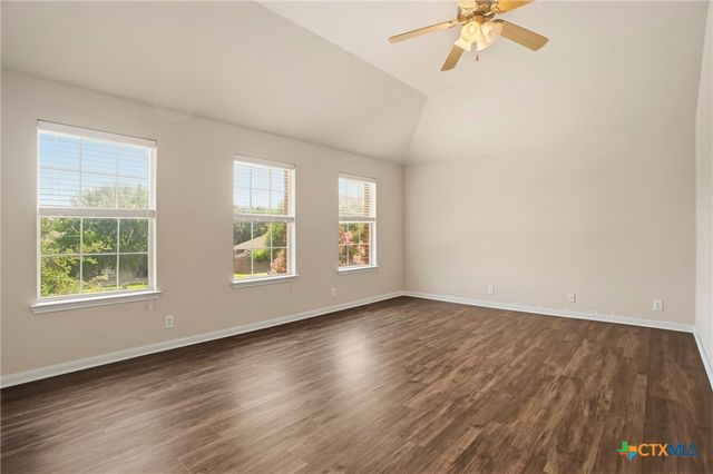 509 Roadrunner Avenue, New Braunfels, TX 78130