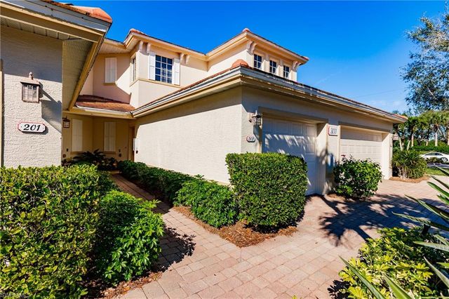 3011 Meandering WAY # 202, Fort Myers, FL 33905