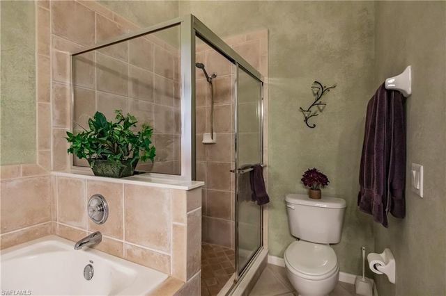 3011 Meandering WAY # 202, Fort Myers, FL 33905