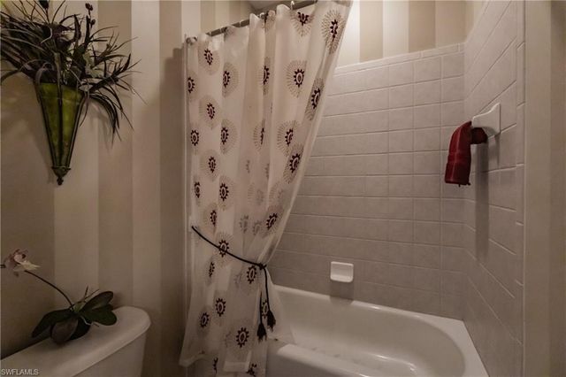 3011 Meandering WAY # 202, Fort Myers, FL 33905