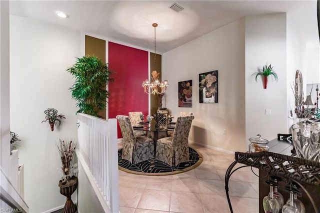 3011 Meandering WAY # 202, Fort Myers, FL 33905