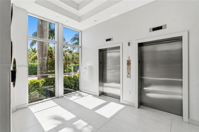 7910 E Harbor Island Dr 704, North Bay Village, FL 33141