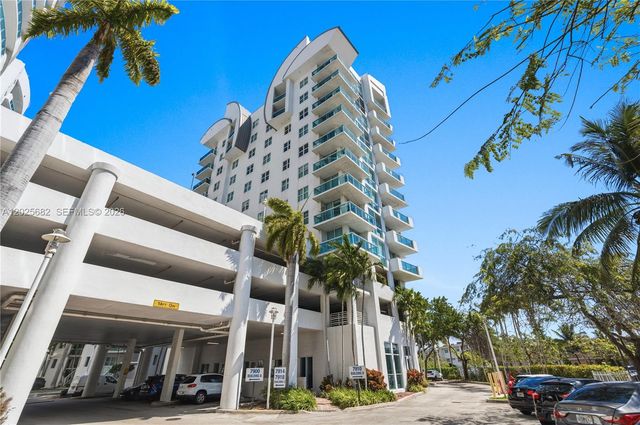 7910 E Harbor Island Dr 704, North Bay Village, FL 33141