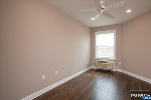 29 Linden Street 501, Hackensack, NJ 07601