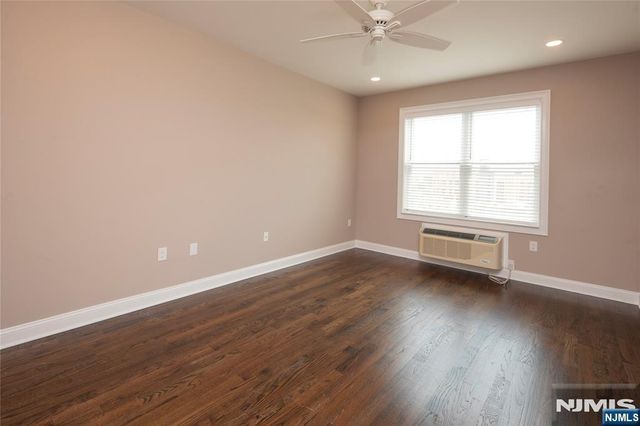 29 Linden Street 501, Hackensack, NJ 07601