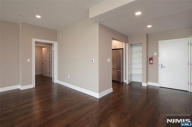 29 Linden Street 501, Hackensack, NJ 07601