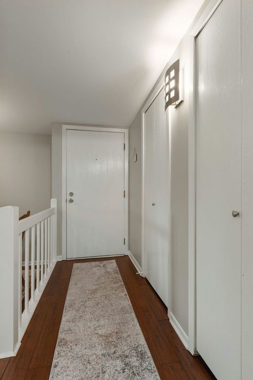 2204 Wharf Drive 2308, Woodridge, IL 60517 — photo 3