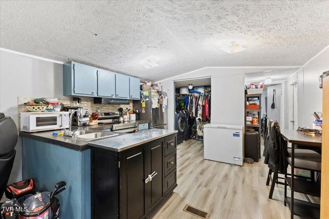 228 Ernie Drive, Kingsport, TN 37660