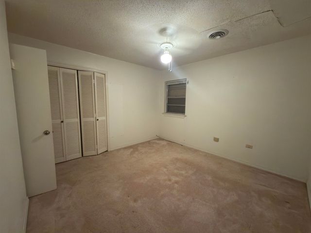 306 Richard Dr, Houma, LA 70364