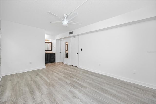 2207 BELLEAIR ROAD B4, Clearwater, FL 33764