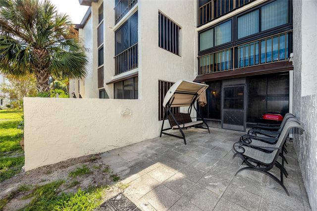 2207 BELLEAIR ROAD B4, Clearwater, FL 33764