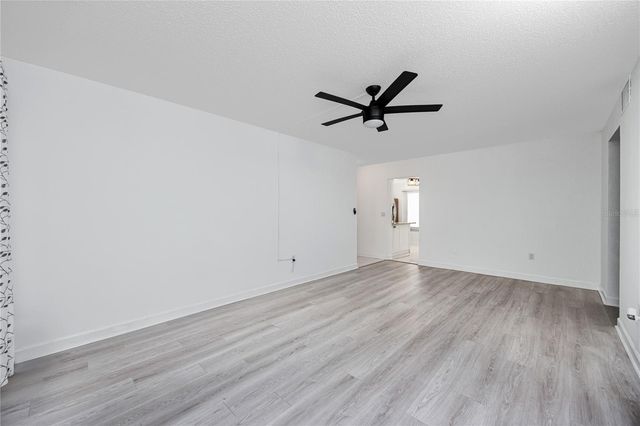 2207 BELLEAIR ROAD B4, Clearwater, FL 33764