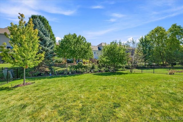 0N649 Bowdish Drive, Geneva, IL 60134