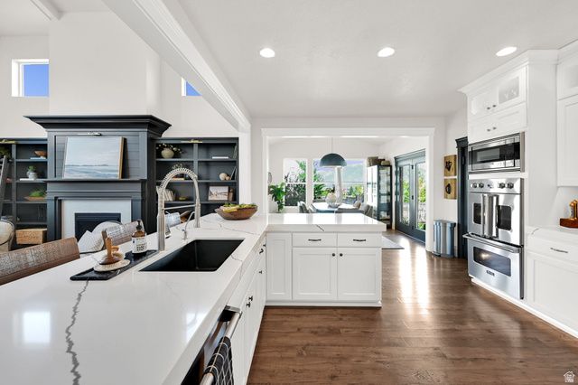 4312 W SOUTH JORDAN PKWY, South Jordan, UT 84009