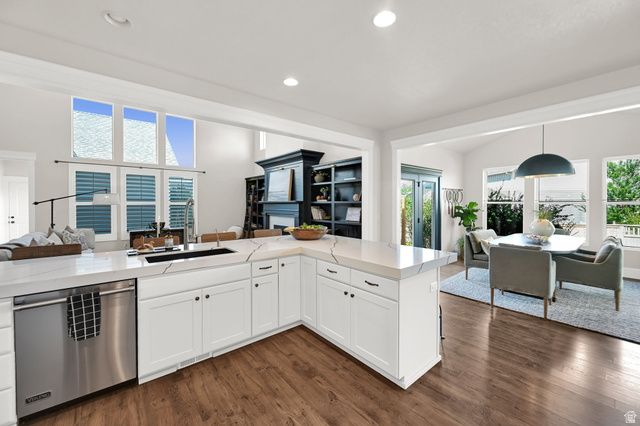 4312 W SOUTH JORDAN PKWY, South Jordan, UT 84009