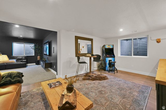 4312 W SOUTH JORDAN PKWY, South Jordan, UT 84009