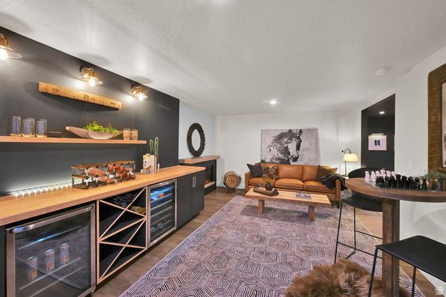 4312 W SOUTH JORDAN PKWY, South Jordan, UT 84009
