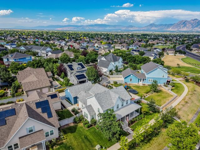 4312 W SOUTH JORDAN PKWY, South Jordan, UT 84009