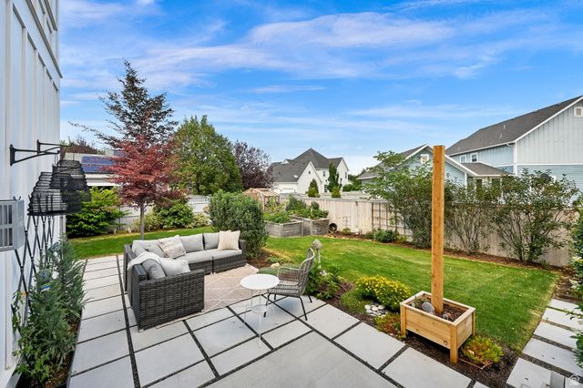 4312 W SOUTH JORDAN PKWY, South Jordan, UT 84009
