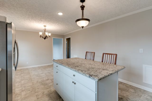 5107 Austin Peay Hwy, Westmoreland, TN 37186