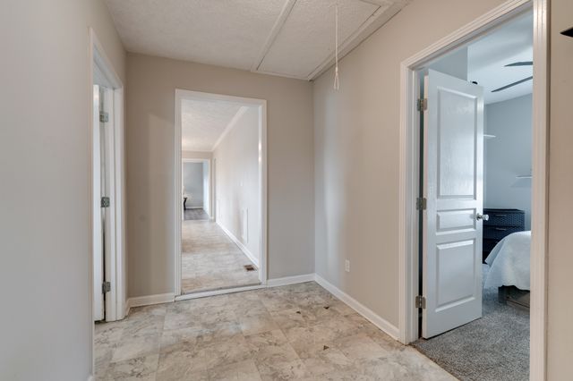 5107 Austin Peay Hwy, Westmoreland, TN 37186