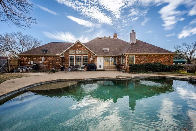 1030 N Meadow Court, Copper Canyon, TX 75077