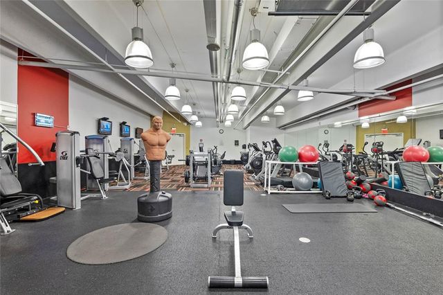 101 S EOLA DR 910, Orlando, FL 32801