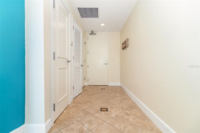 101 S EOLA DR 910, Orlando, FL 32801