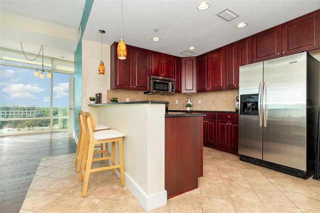 101 S EOLA DR 910, Orlando, FL 32801